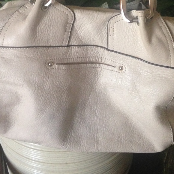 B Makowsky - Picture 2 of 7